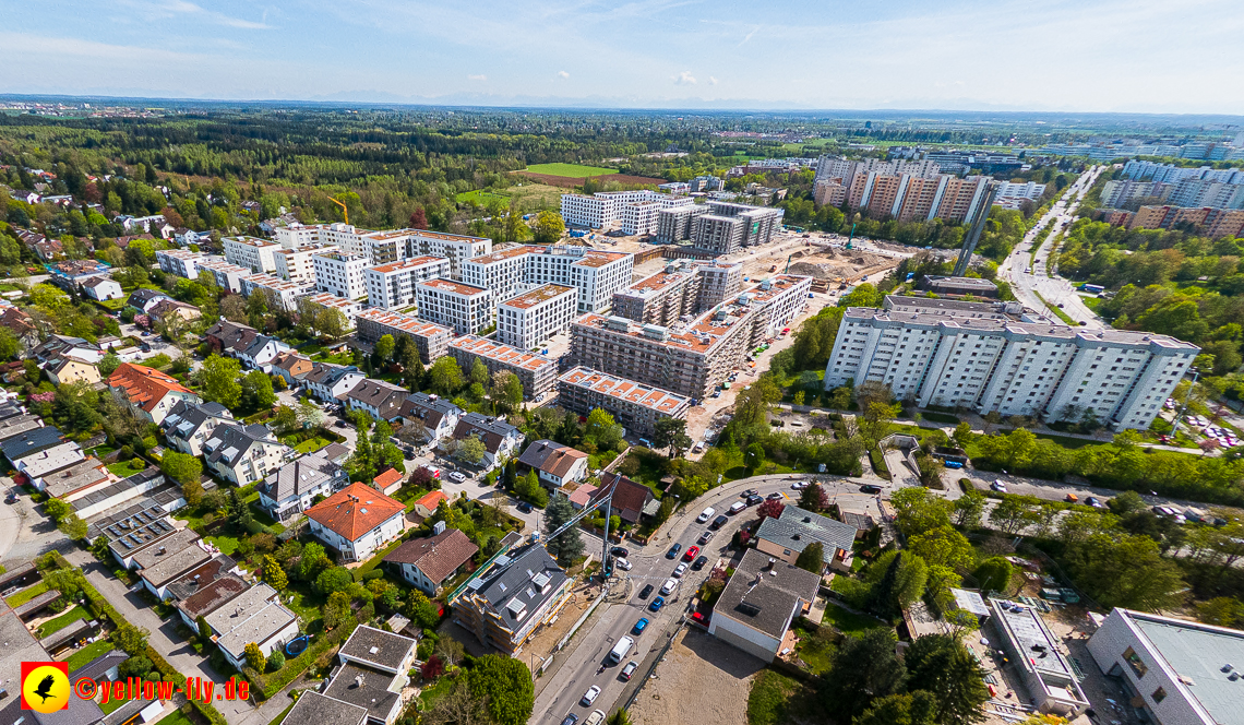 04.05.2023 - Luftbilder vom Haus für Kinder in Neuperlach